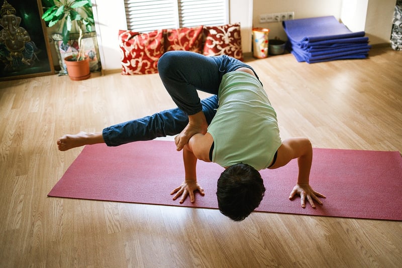 Flow Yoga